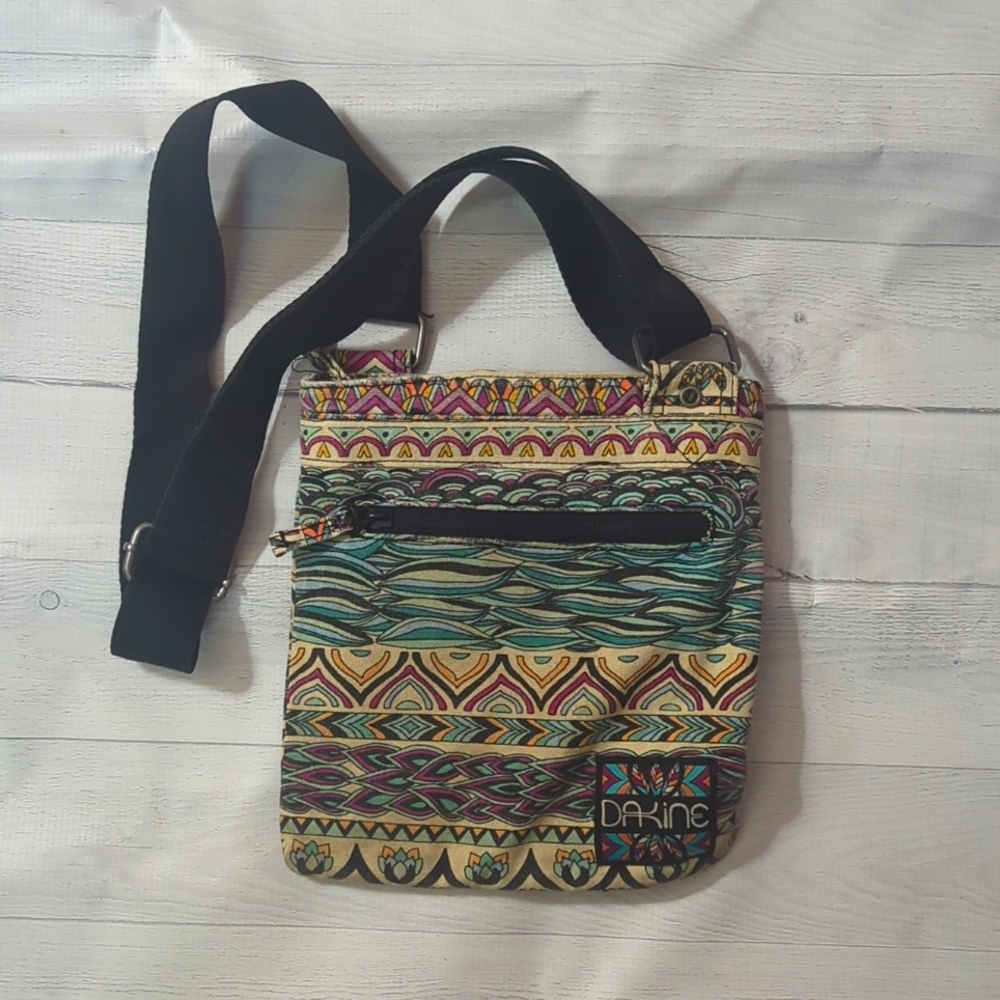 Dakine cross body bag